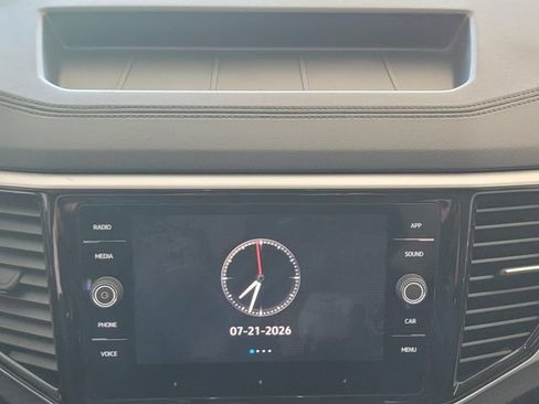 Used 2023 Volkswagen Atlas SE AWD/4WD image 32