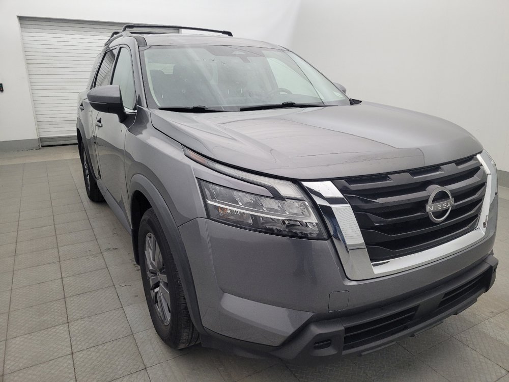 Used 2022 Nissan Pathfinder SV FWD image 13