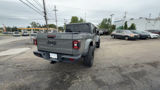 Used 2021 Jeep Gladiator Sport AWD/4WD image 7