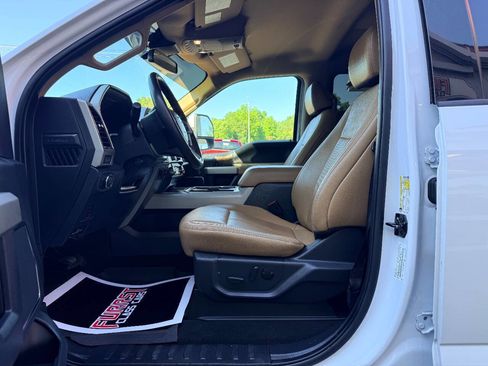 Used 2022 Ford F250 Lariat w/ Lariat Value Package AWD/4WD image 23