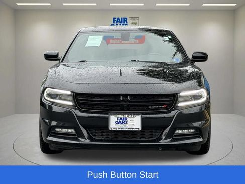 Certified 2016 Dodge Charger SXT w/ Blacktop Package RWD image 5