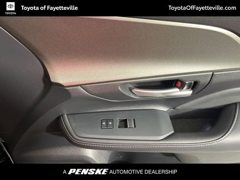 Certified 2025 Toyota Grand Highlander AWD Hybrid image 24