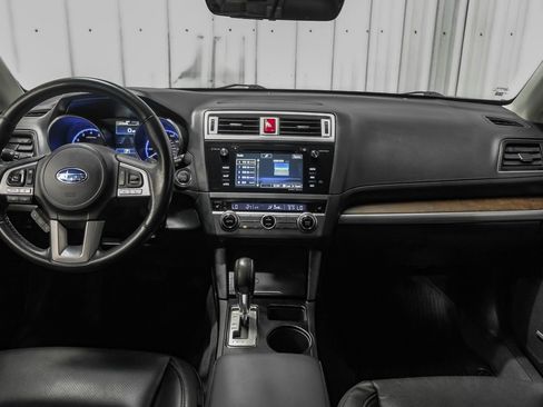 Used 2017 Subaru Outback 3.6R Limited AWD/4WD image 13
