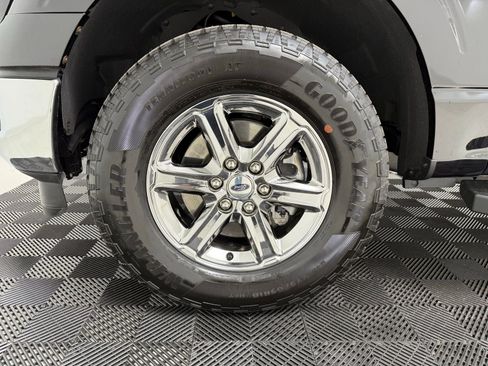 Used 2025 Ford F150 XLT w/ Equipment Group 301A Standard AWD/4WD image 11