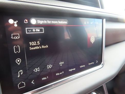 Certified 2024 GMC Yukon Denali Ultimate image 23