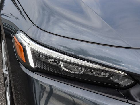 Certified 2024 Honda Civic LX image 6