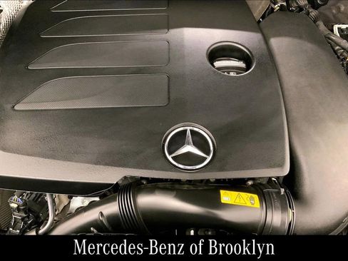 Certified 2022 Mercedes-Benz GLC 300 GLC 300 image 34