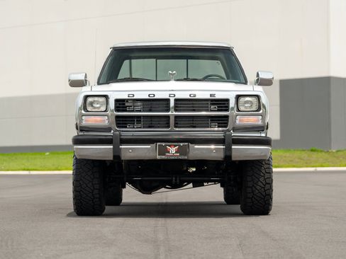 Used 1991 Dodge D/W Truck 350 image 19