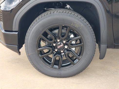 New 2026 GMC Sierra 1500 Pro w/ Graphite Edition image 9