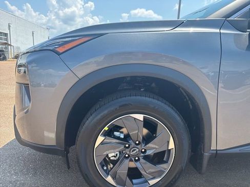 New 2026 Nissan Rogue SV FWD image 7