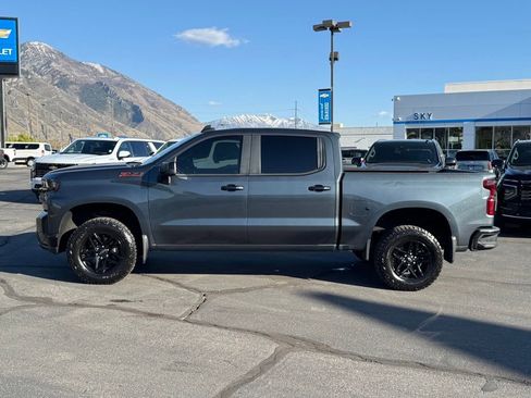 Used 2019 Chevrolet Silverado 1500 LT Trail Boss w/ Bed Protection Package AWD/4WD image 13