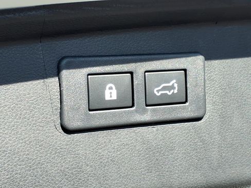 Certified 2025 Subaru Outback Premium w/ Popular Package #1A image 15