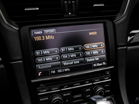 Used 2015 Porsche 911 Turbo image 72