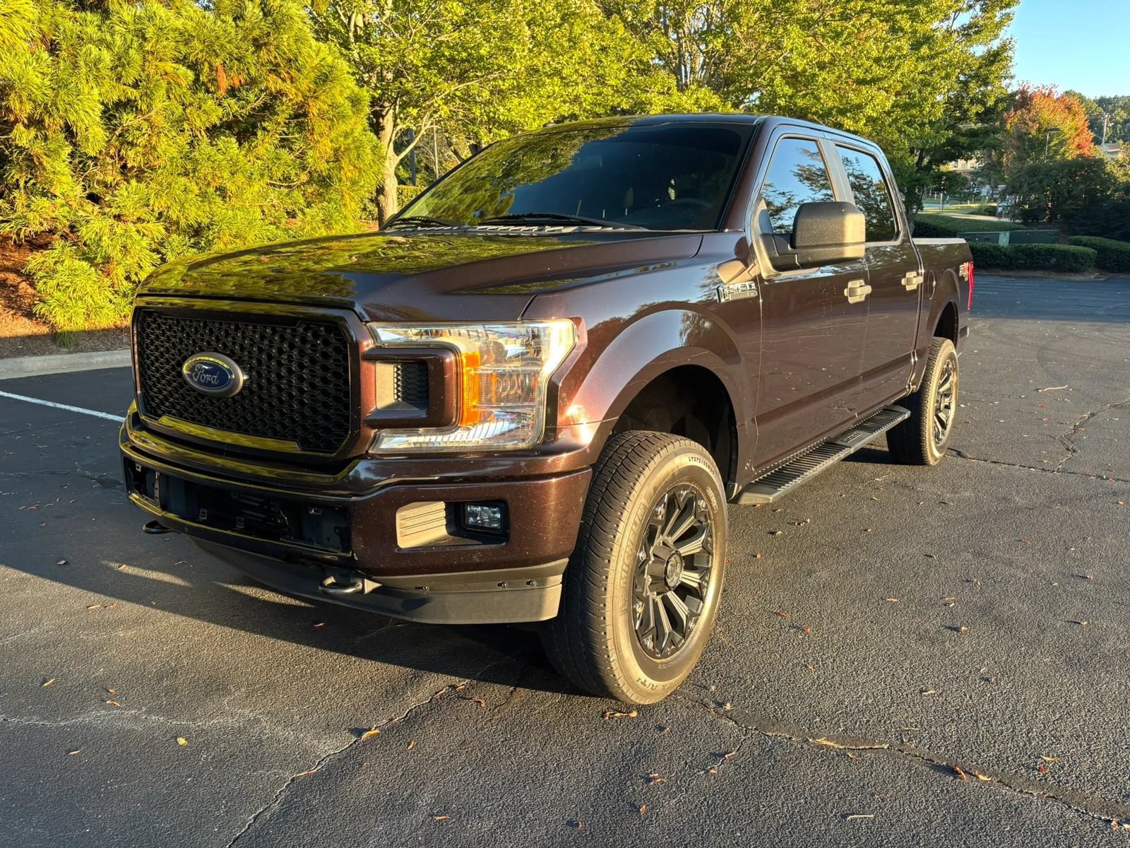 Used 2019 Ford F150 XL w/ Equipment Group 101A Mid AWD/4WD image 1