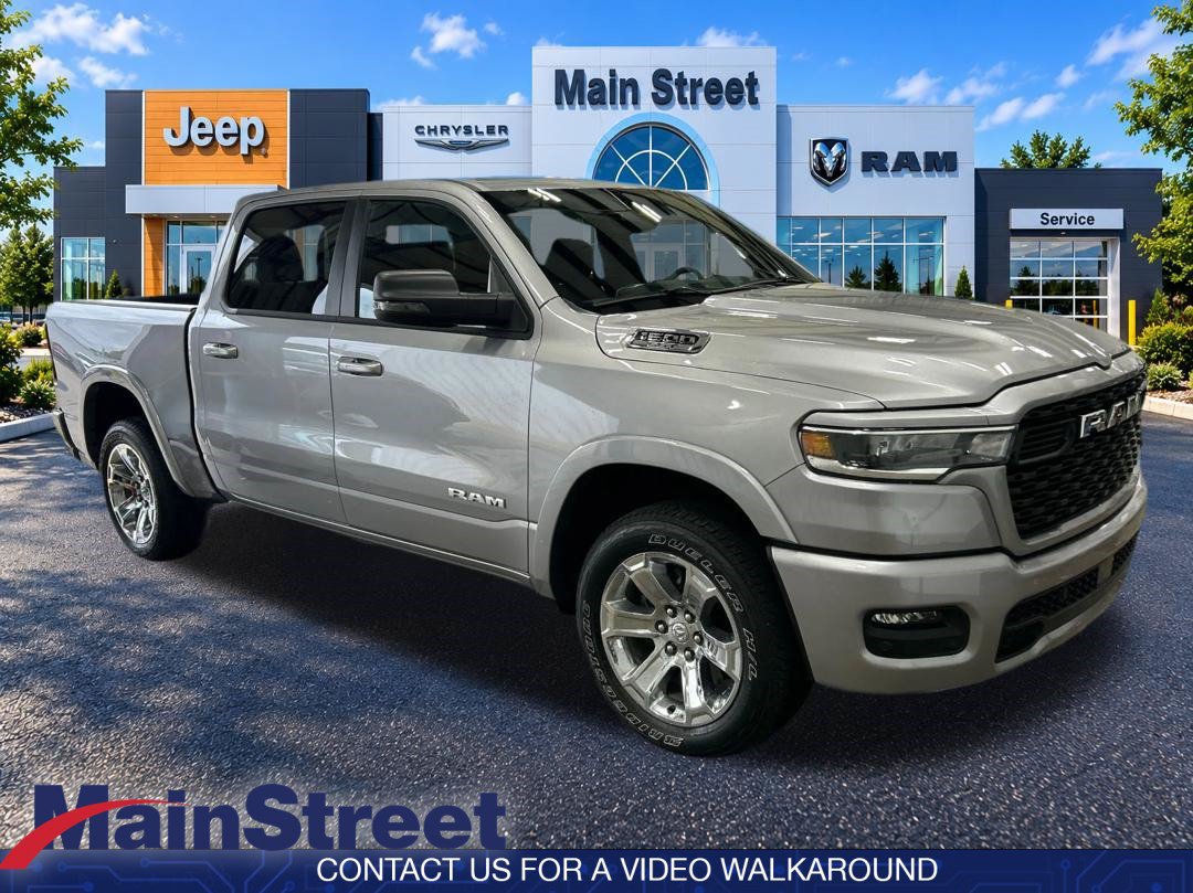 Used 2025 RAM 1500 Big Horn AWD/4WD image 7