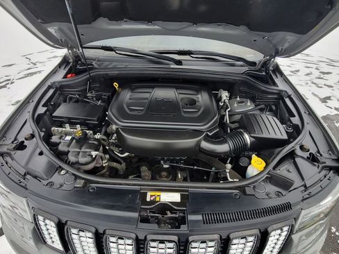 Used 2020 Jeep Grand Cherokee Altitude image 17