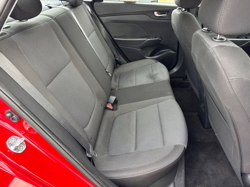 Used 2022 Hyundai Accent SEL image 15