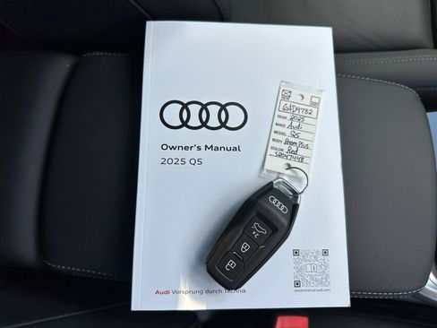 New 2025 Audi Q5 Premium Plus image 34