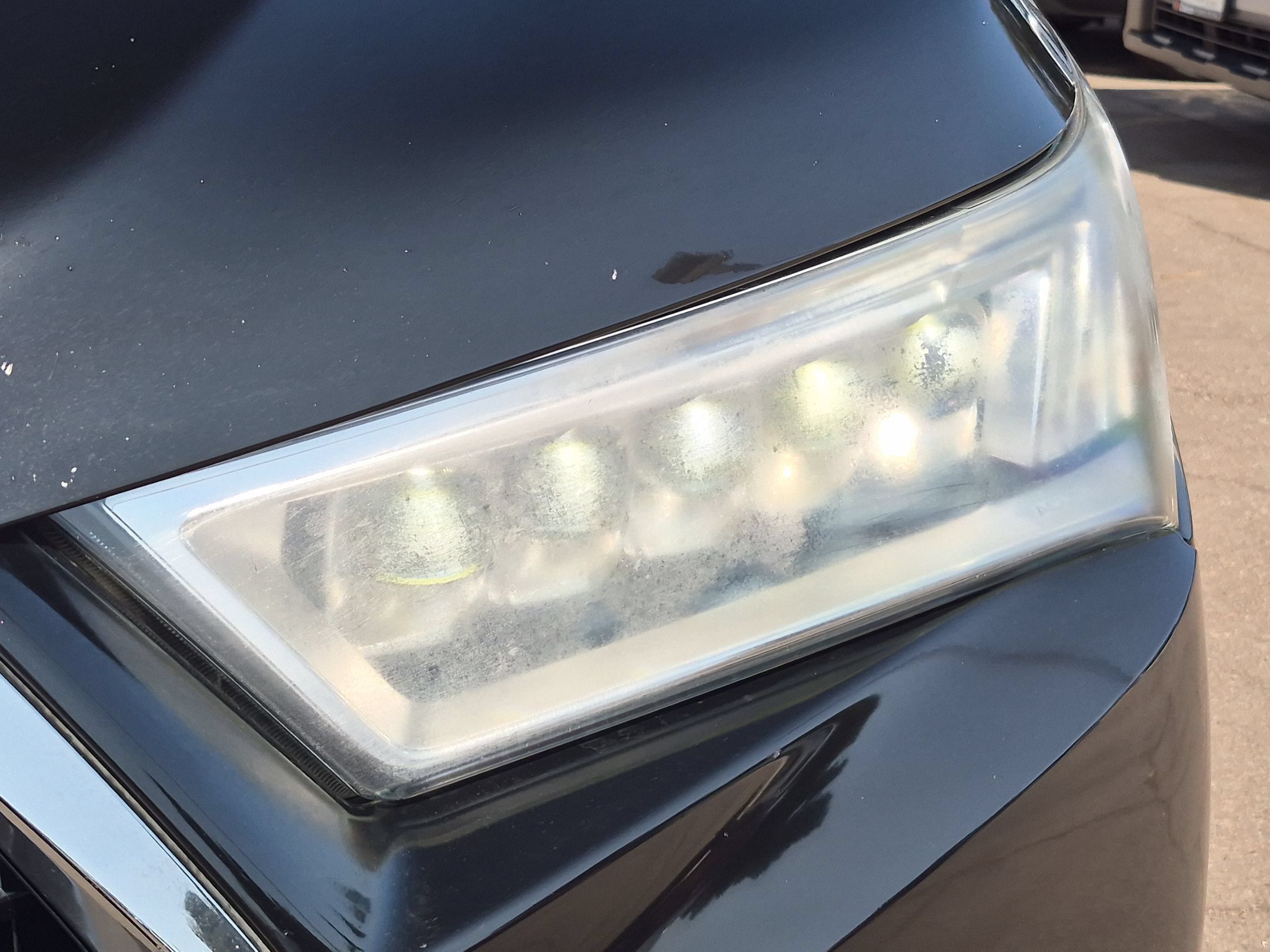 Used 2018 Acura MDX w/ Technology Package FWD image 9