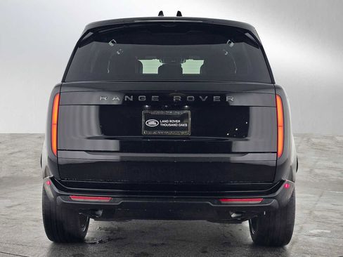 New 2026 Land Rover Range Rover SE image 4