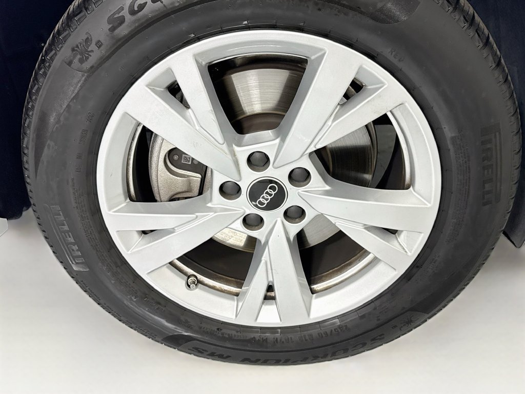 Certified 2025 Audi Q5 Premium w/ Convenience Package AWD/4WD image 32