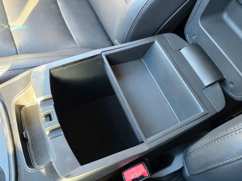 Used 2014 Hyundai Santa Fe Limited w/ Ultimate Package 07 image 43