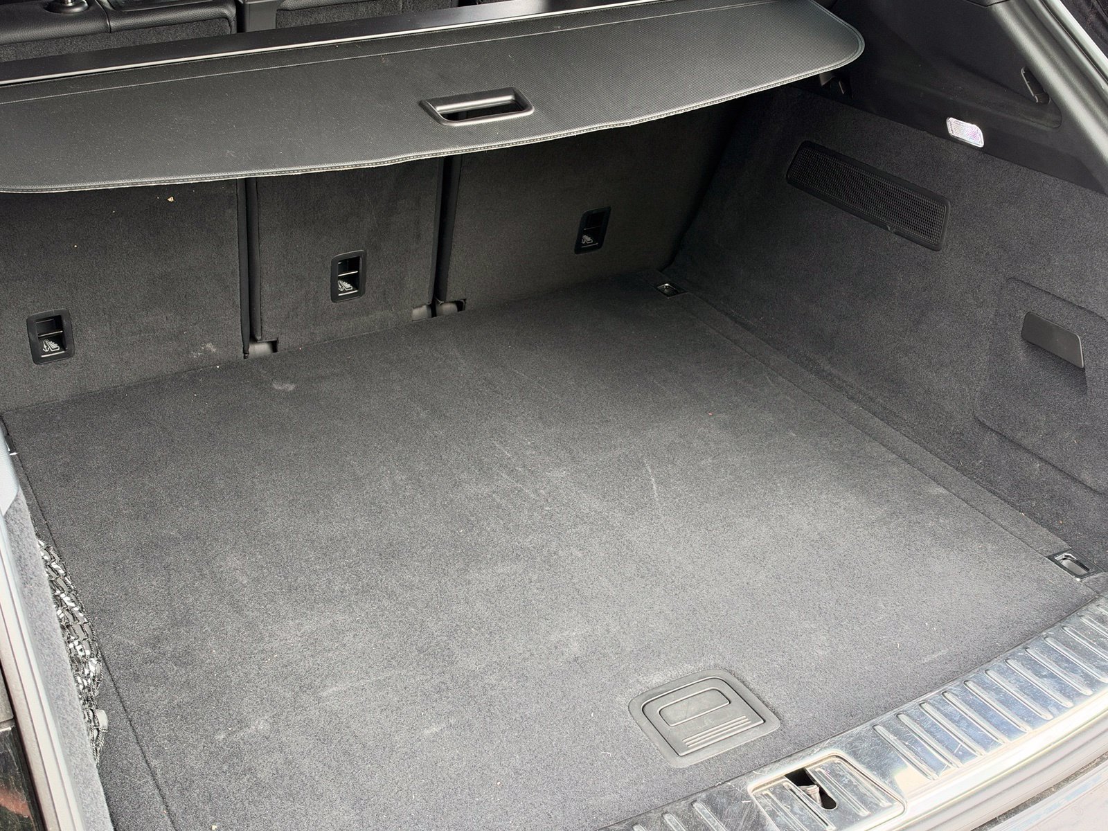 Certified 2023 Porsche Cayenne AWD/4WD image 19