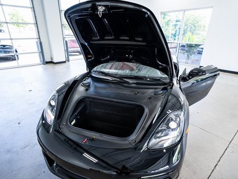 Used 2025 Porsche 718 Boxster image 55