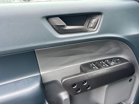 New 2025 Ford Maverick Lariat w/ Black Appearance Package image 34