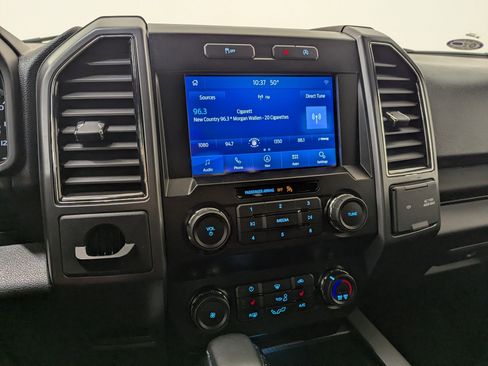 Certified 2020 Ford F150 XLT w/ Equipment Group 302A Luxury image 24