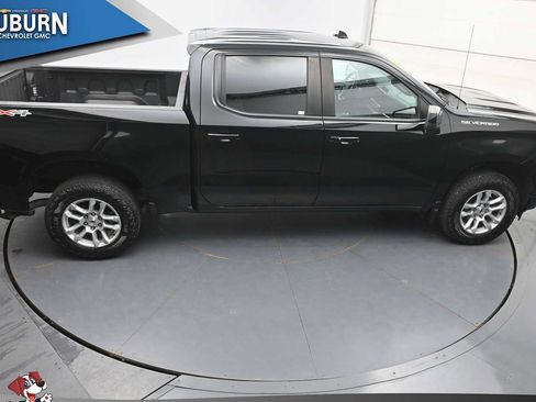 Used 2023 Chevrolet Silverado 1500 RST AWD/4WD image 33