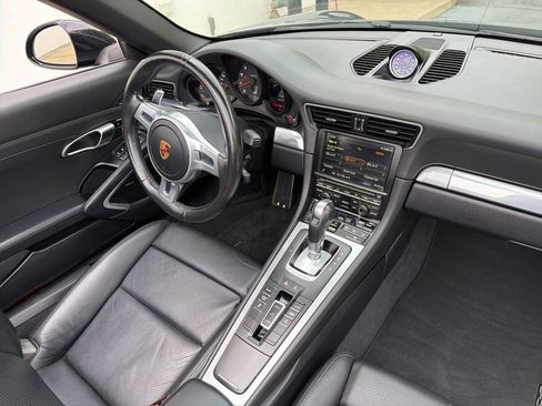 Used 2016 Porsche 911 Carrera Black Edition RWD image 18