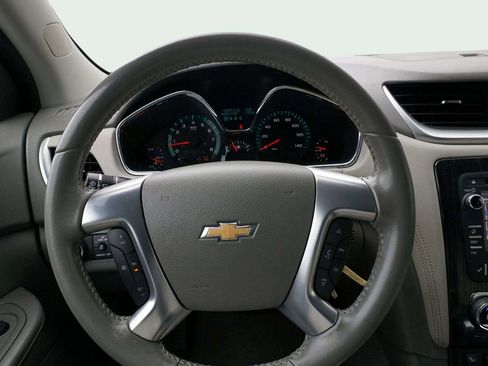 Used 2015 Chevrolet Traverse LT FWD image 24
