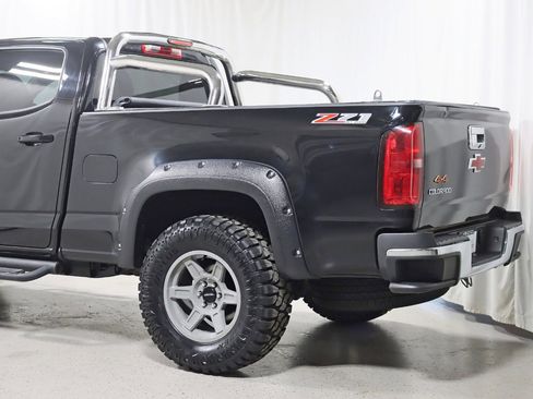 Used 2015 Chevrolet Colorado Z71 image 10