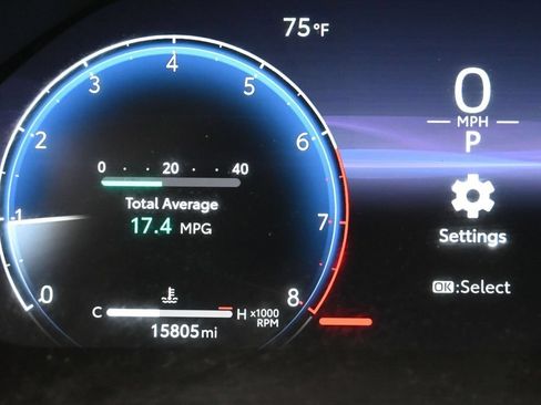 Used 2024 Toyota Grand Highlander AWD image 16