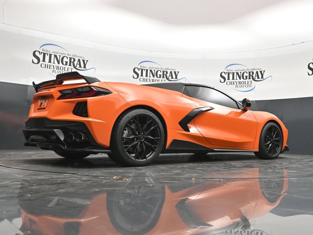 Used 2023 Chevrolet Corvette Stingray Premium Conv w/ Z51 Performance Package RWD image 32