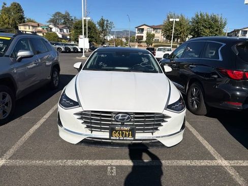 Used 2022 Hyundai Sonata Limited FWD image 13