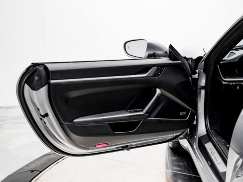 Used 2024 Porsche 911 Carrera S w/ Premium Package image 69