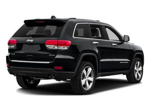 Used 2016 Jeep Grand Cherokee Limited w/ Trailer Tow Group IV AWD/4WD image 2
