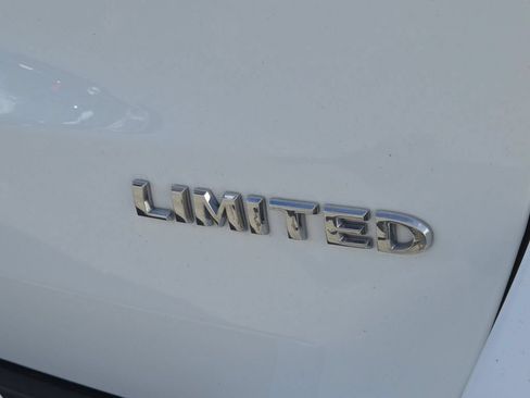 Used 2014 Jeep Grand Cherokee Limited AWD/4WD image 29