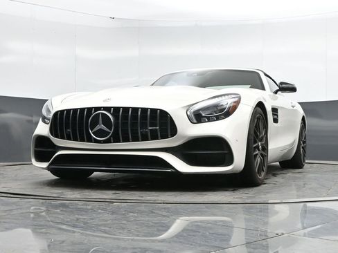 Used 2018 Mercedes-Benz AMG GT Roadster image 45
