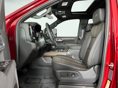 New 2026 Chevrolet Silverado 2500 High Country w/ Technology Package AWD/4WD image 9