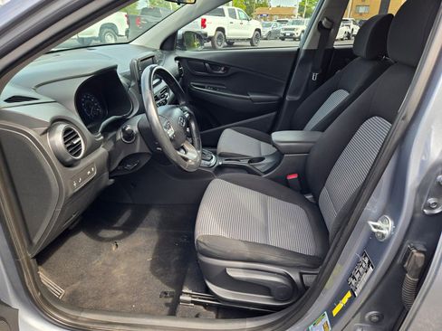 Used 2021 Hyundai Kona SEL image 19