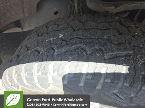 Used 2015 Ford F150 XL w/ Equipment Group 101A Mid AWD/4WD image 4
