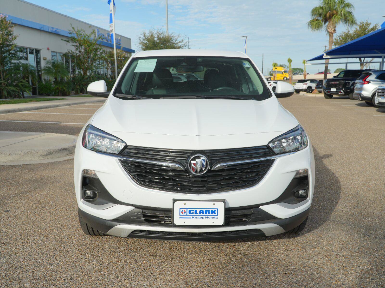 Used 2023 Buick Encore GX Preferred w/ Cold Weather Comfort Package FWD image 2