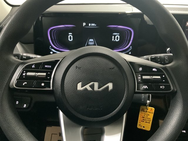 Used 2026 Kia Seltos LX AWD/4WD image 22