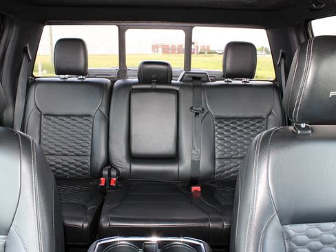 Used 2022 Ford F150 Lariat w/ Equipment Group 502A High AWD/4WD image 17
