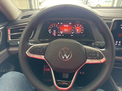 New 2026 Volkswagen Atlas Peak Edition AWD/4WD image 21
