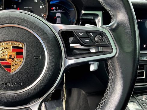 Used 2020 Porsche Macan w/ Driver Memory Package AWD/4WD image 12