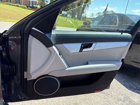 Used 2014 Mercedes-Benz C 250 Sedan image 13